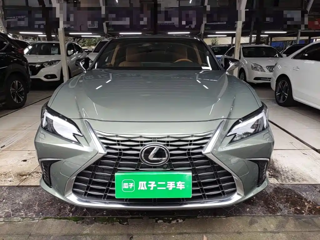 Lexus ES — миниатюра 3