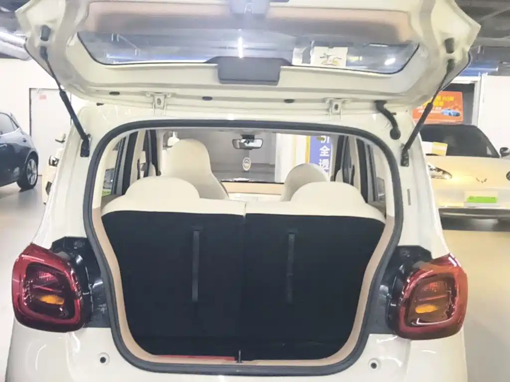 Wuling MINIEV — миниатюра 19