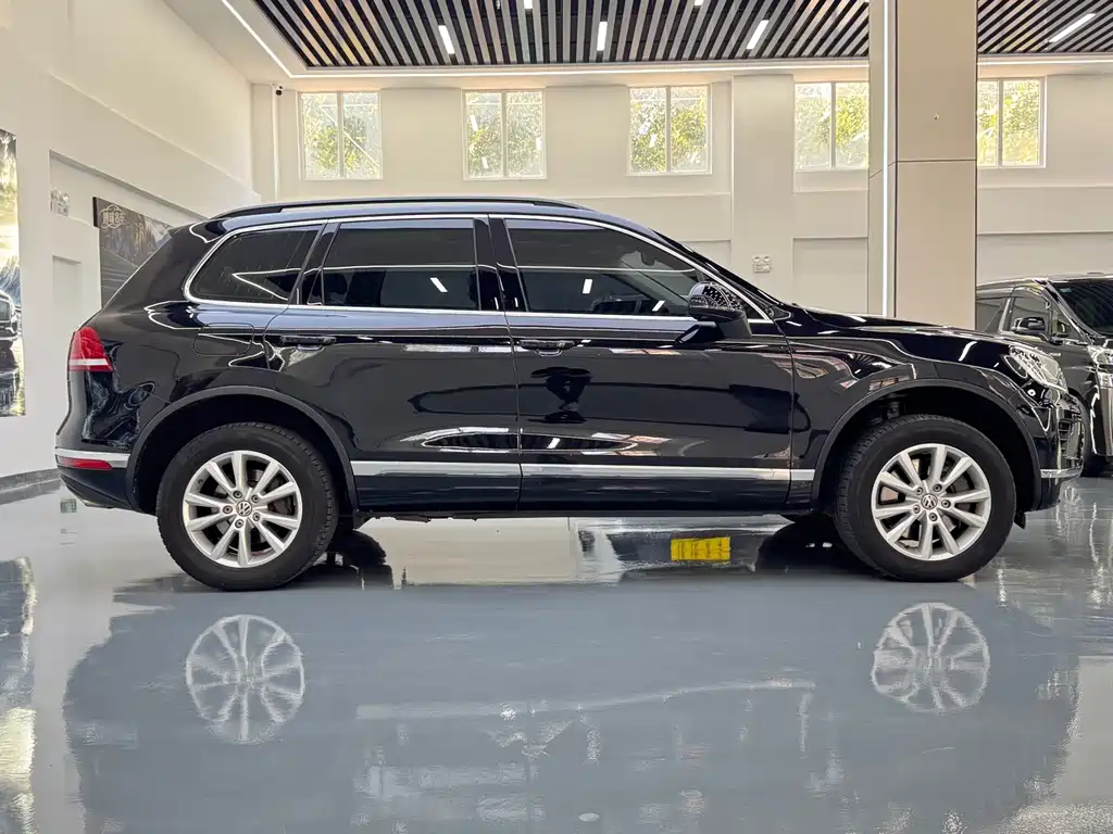 Volkswagen Touareg — миниатюра 11