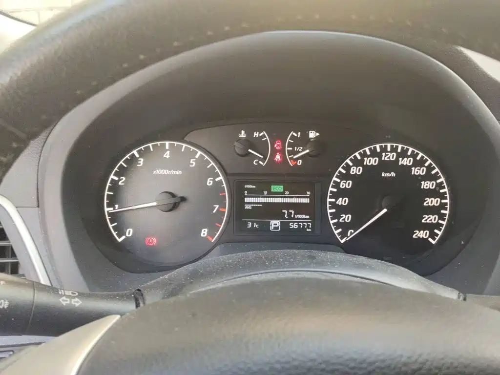 Nissan Sylphy — миниатюра 12