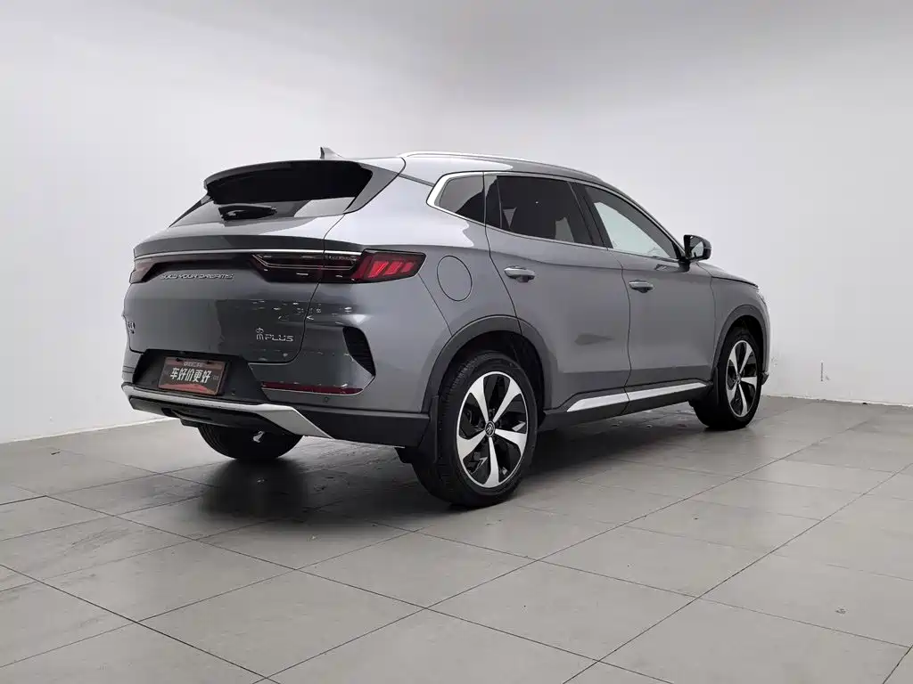 BYD PLUS New Energy — миниатюра 2
