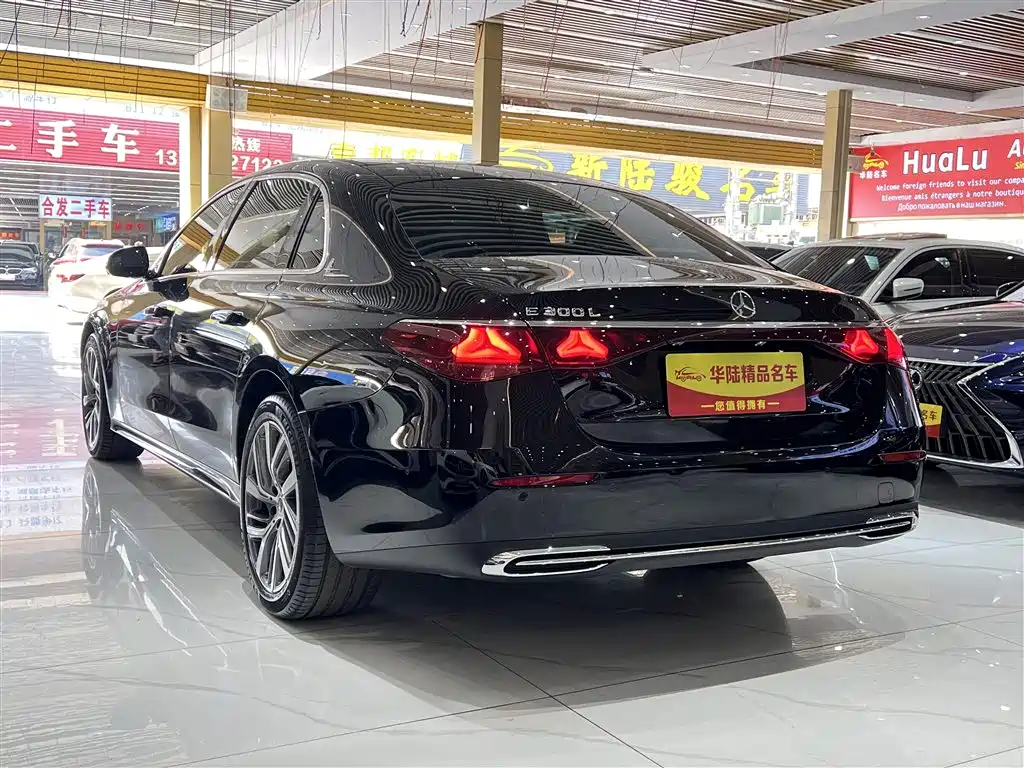 Mercedes-Benz E-Class E 2024 E 300 L Fashion