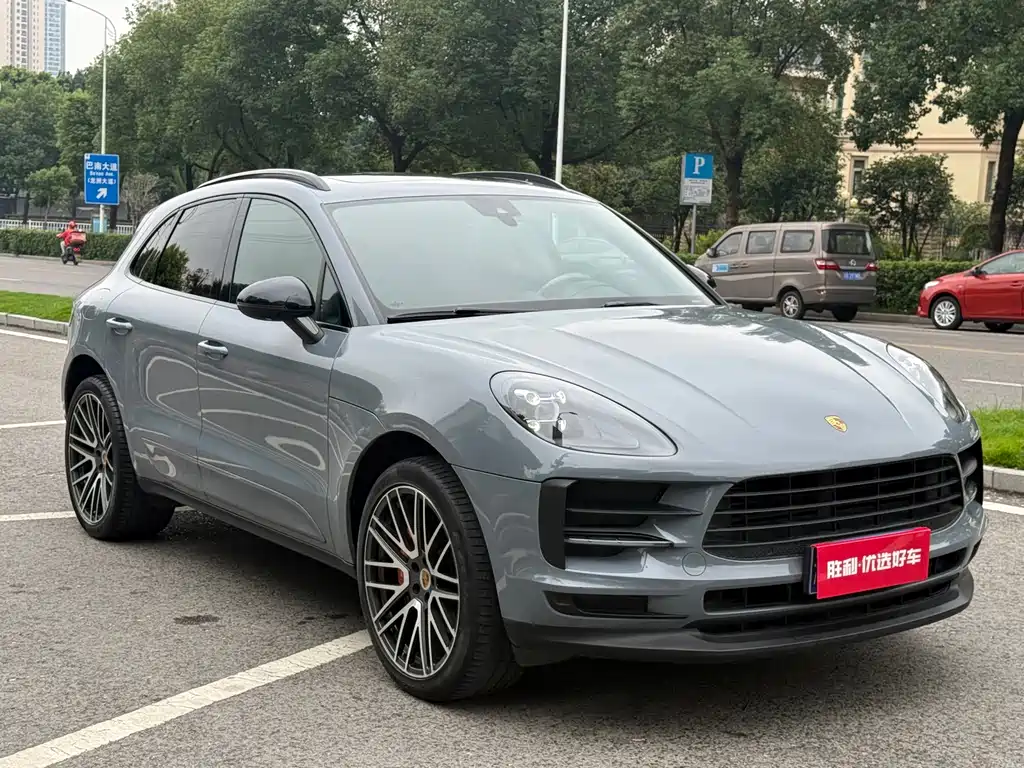 Porsche Macan — миниатюра 2