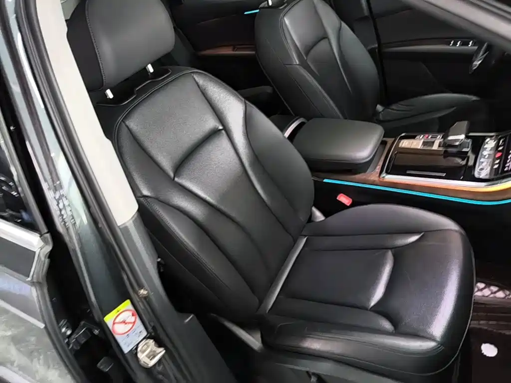 Audi Q7 — миниатюра 25