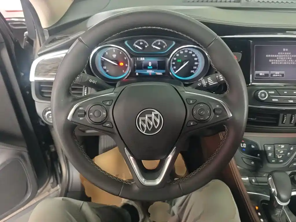 Buick Envision Plus — миниатюра 11