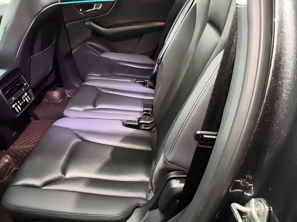 Audi Q7 — миниатюра 17