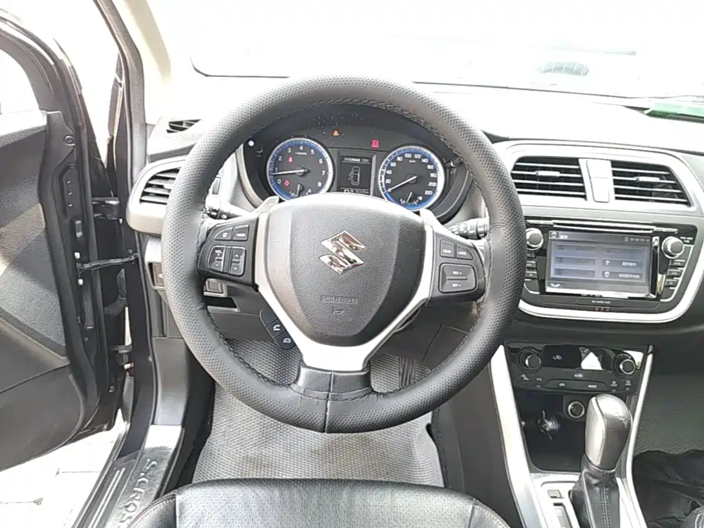 Suzuki S-Cross — миниатюра 11