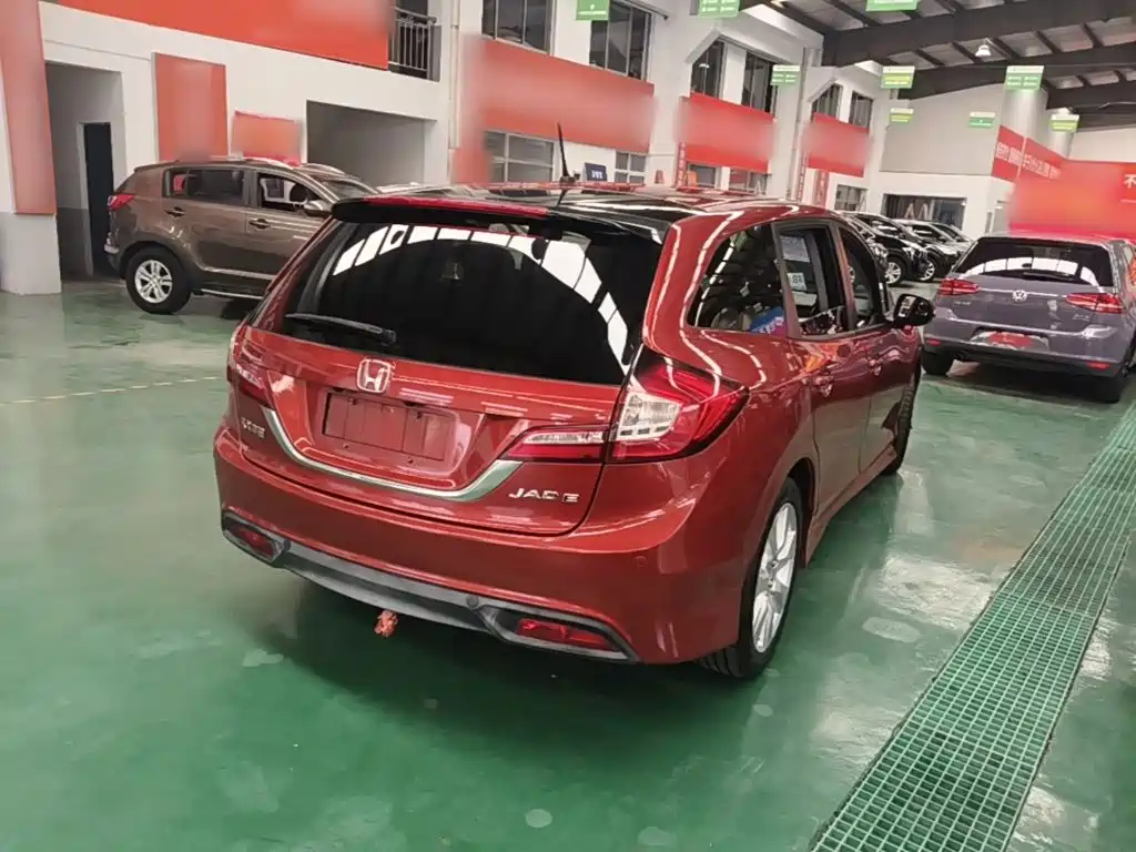 Honda Jade — миниатюра 7