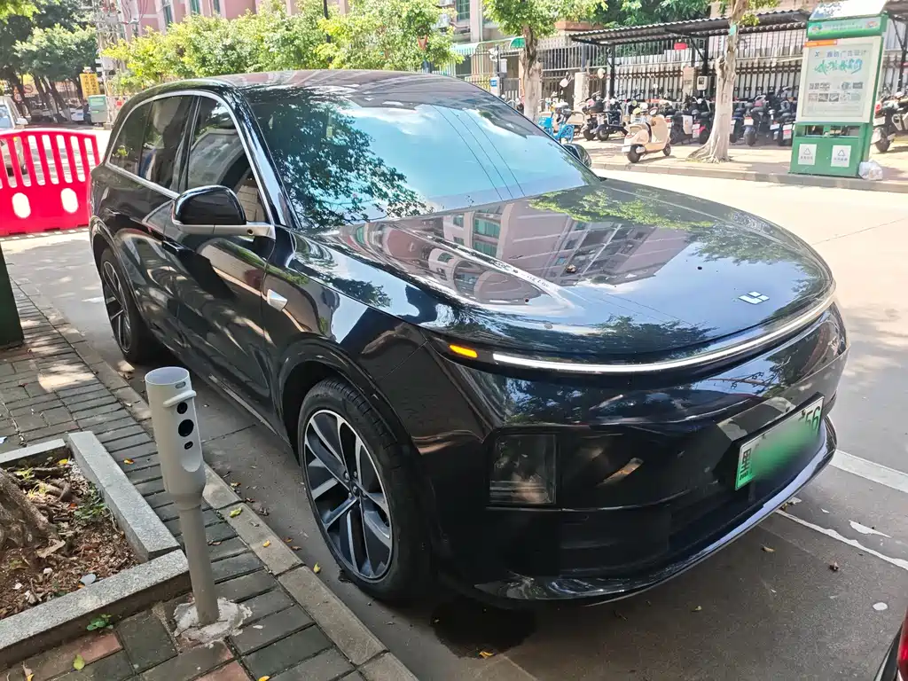 Li Auto L6 2024 Pro