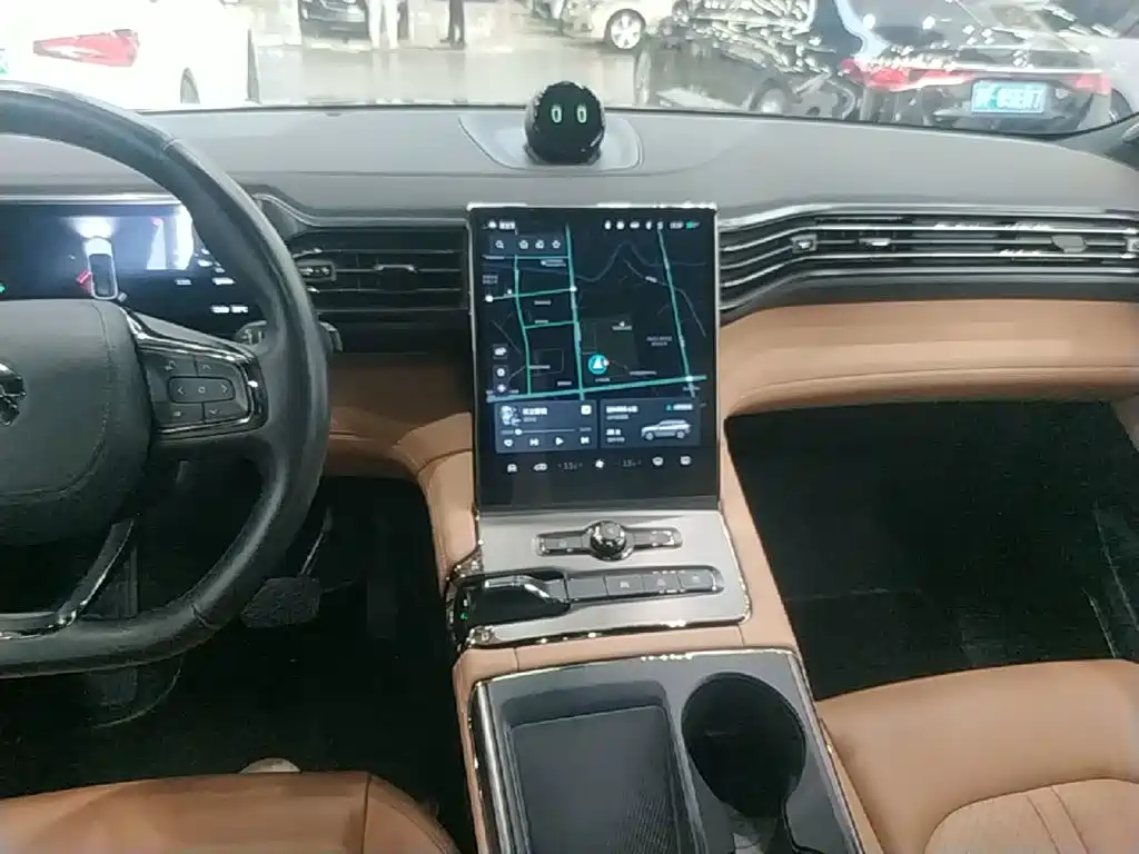 NIO ES6 — миниатюра 13