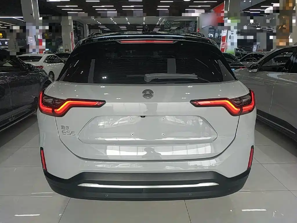 NIO ES6 — миниатюра 6