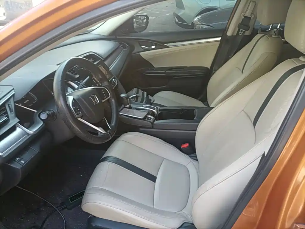 Honda Civic — миниатюра 15
