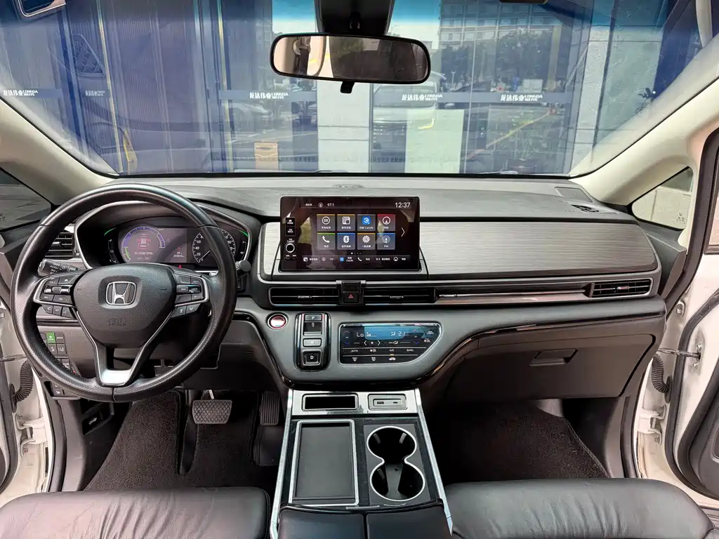 Honda Elysion — миниатюра 11