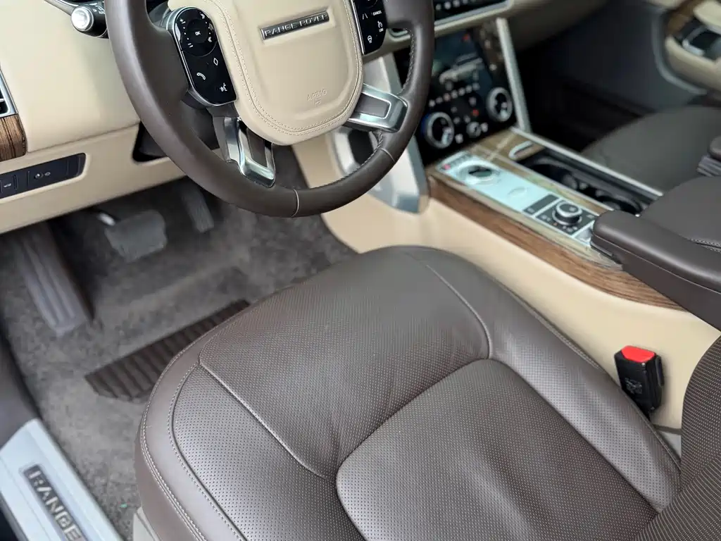 Land Rover Range Rover — миниатюра 7