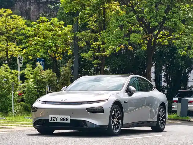 2021 Xpeng P7