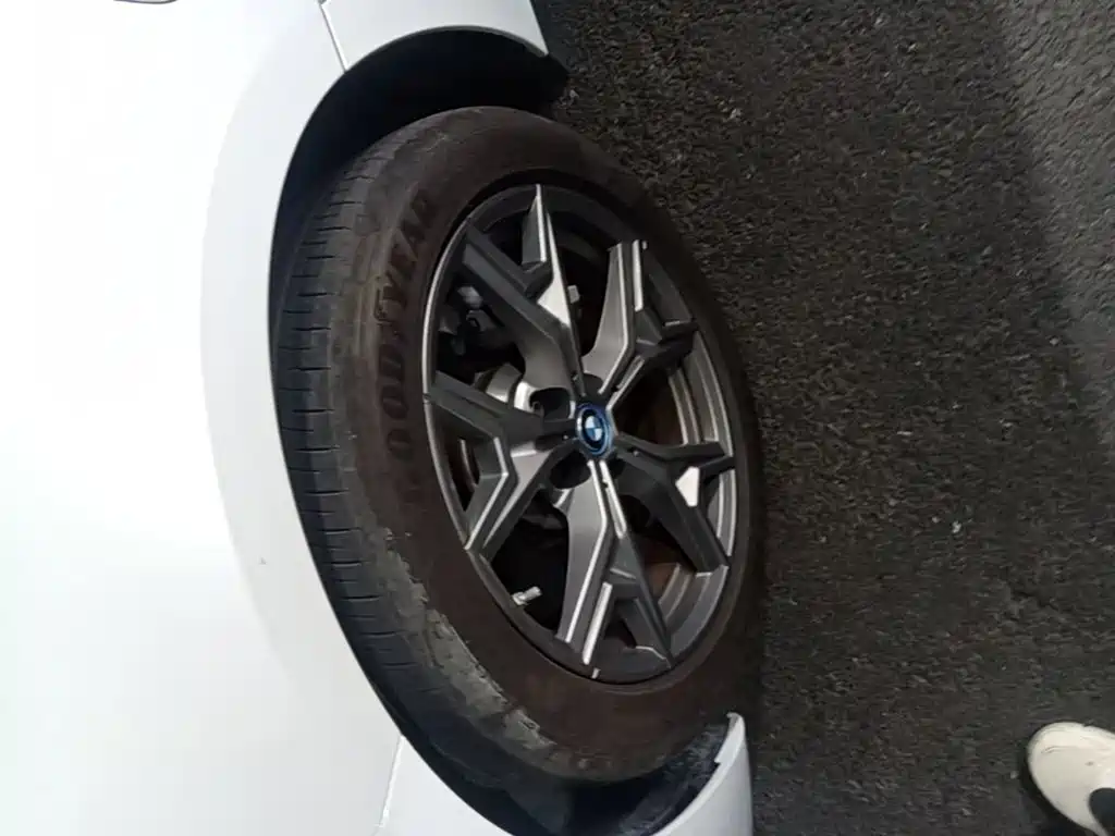 BMW i3 — миниатюра 23