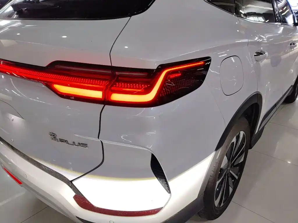 BYD Song Plus PLUS 2025 DM-i 112KM