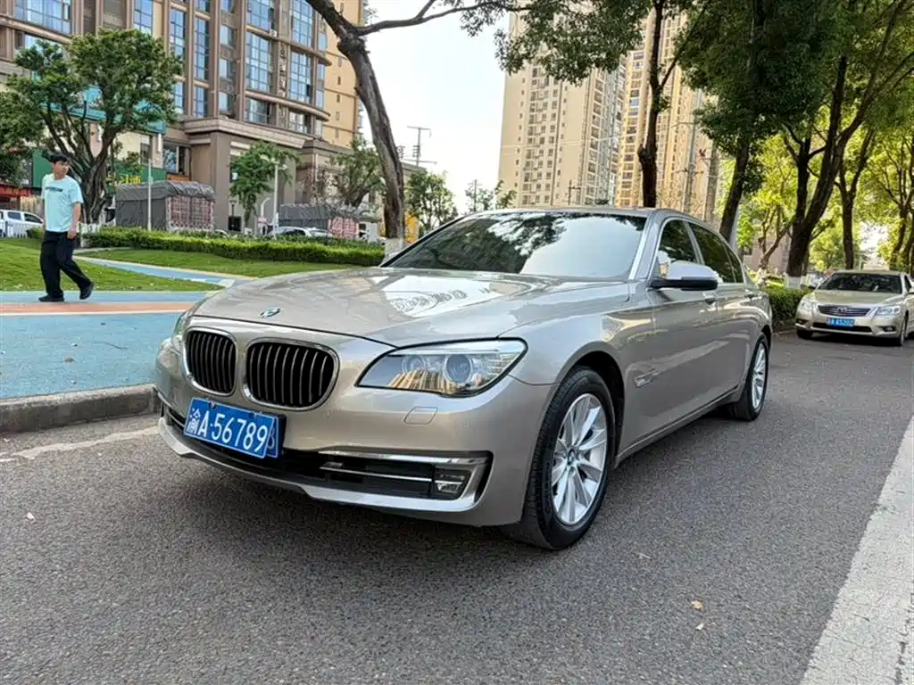 BMW 7 Series 2013