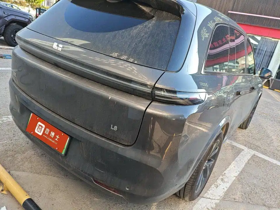 Li Auto L8 2023 Pro