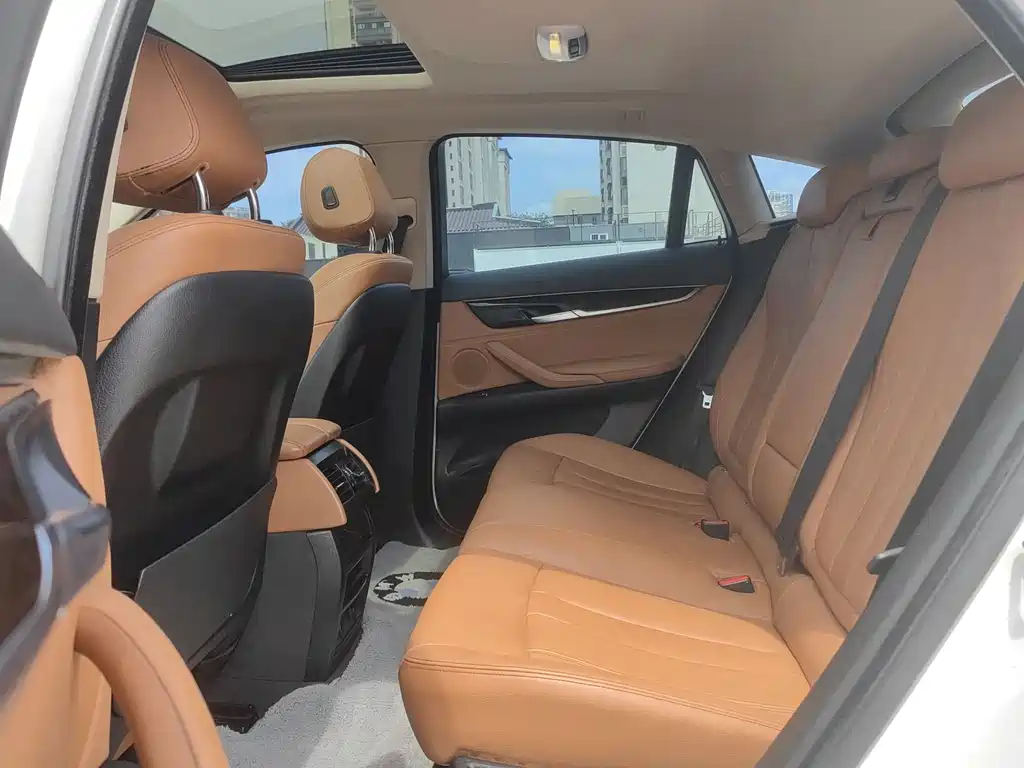 BMW X6 2017 xDrive28i