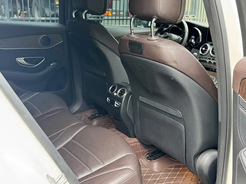 Mercedes-Benz GLC — миниатюра 18
