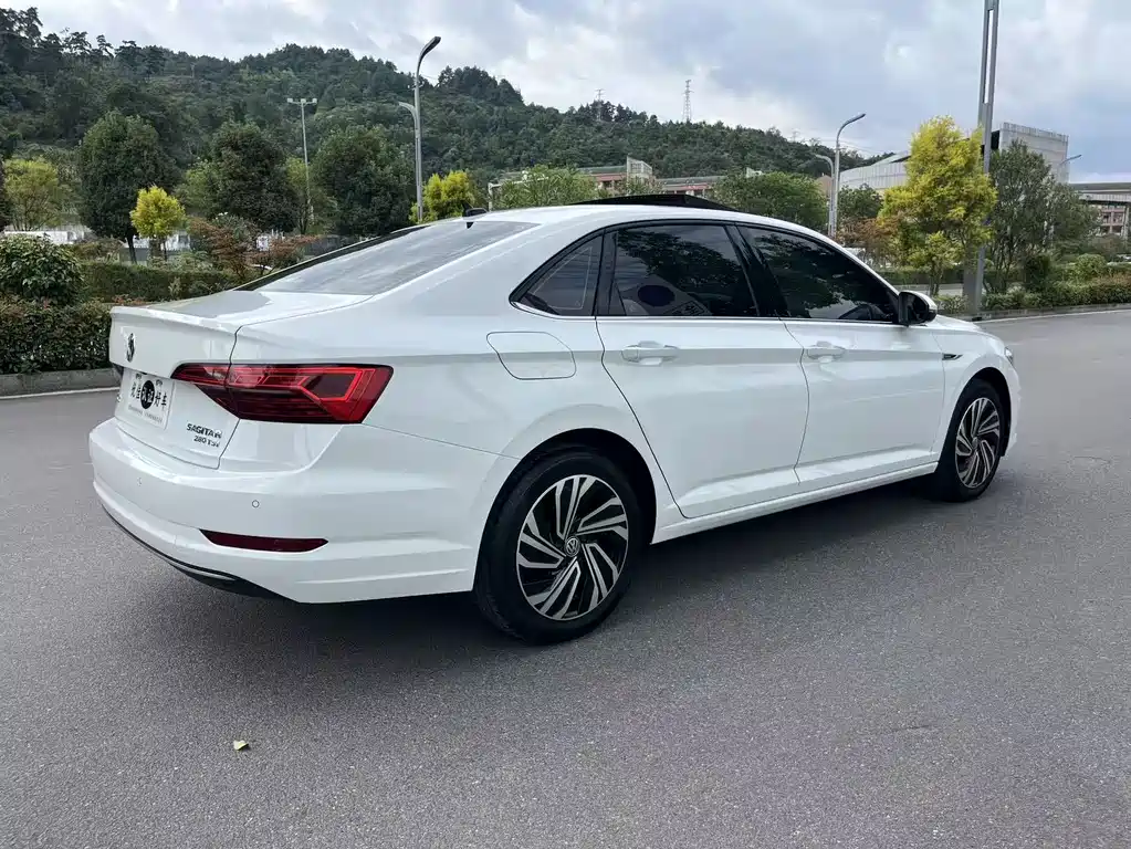Volkswagen Sagitar — миниатюра 12