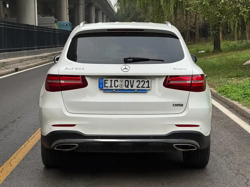 Mercedes-Benz GLC — миниатюра 4