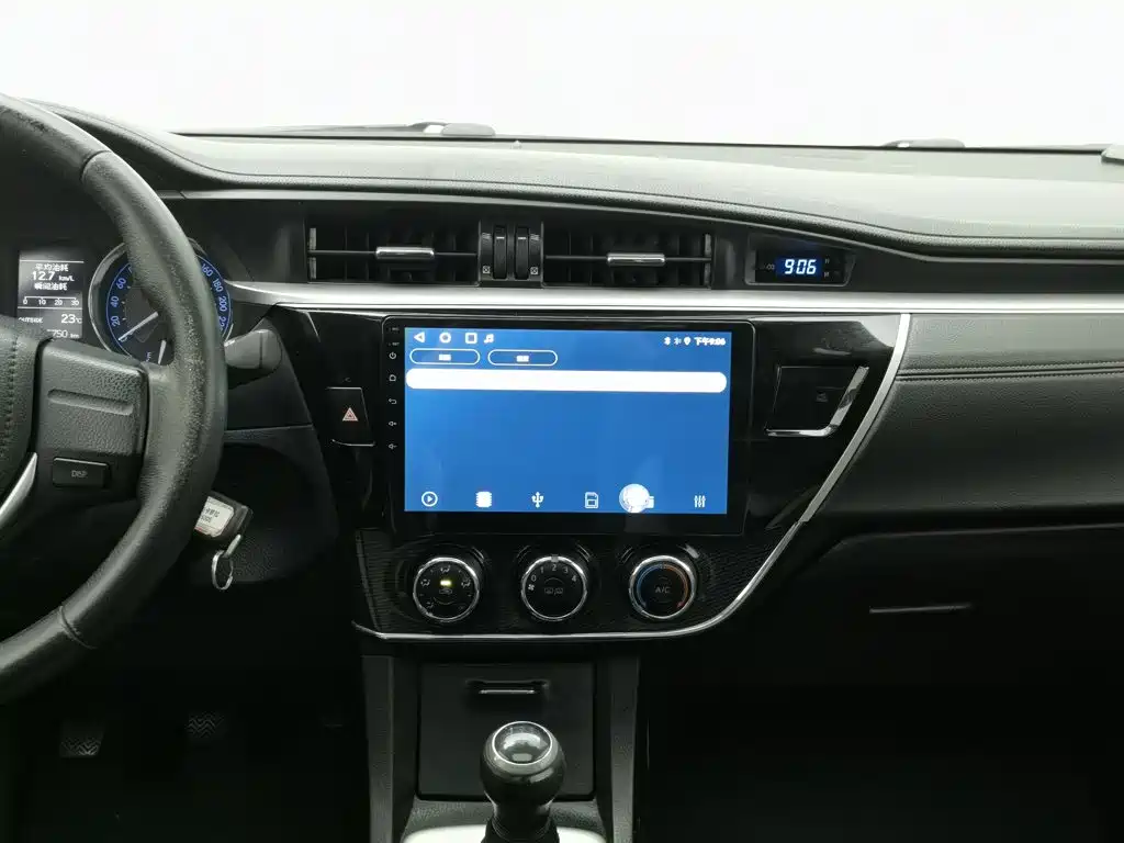 Toyota Corolla — миниатюра 12