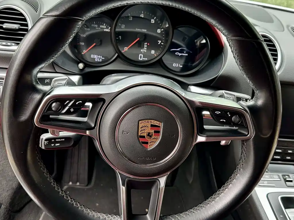Porsche 718 2018 Cayman 2.0T