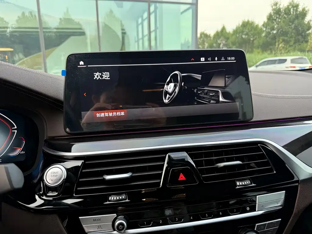 BMW 5 Series 5 2022 525Li M Sport