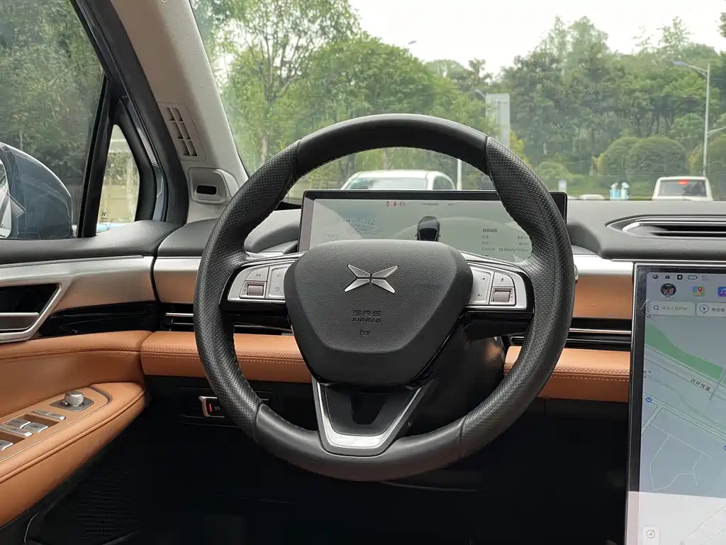 XPeng P5 — миниатюра 15