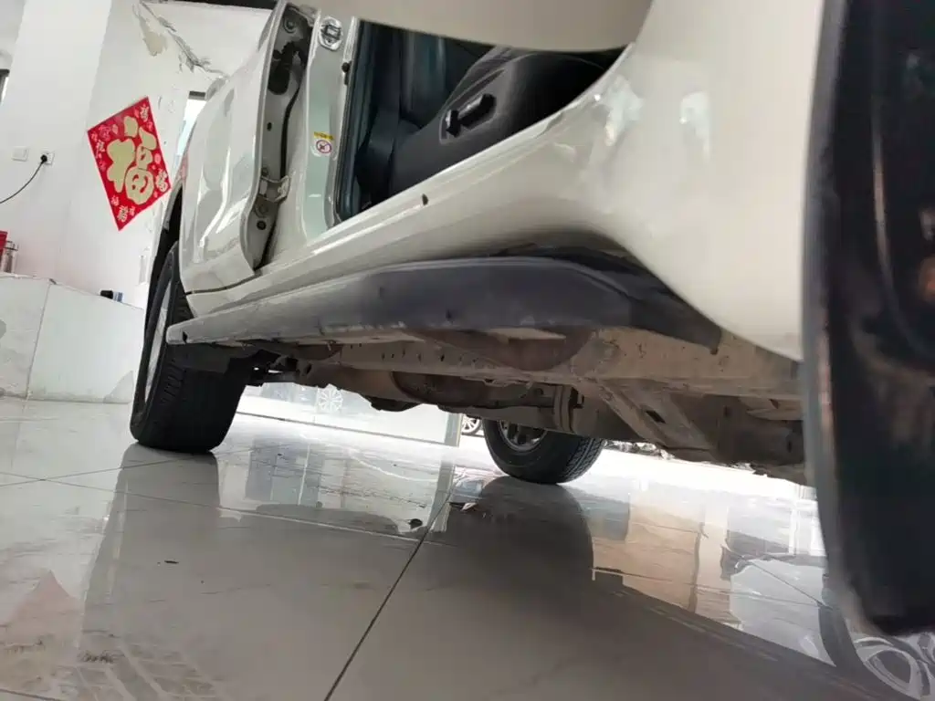 Toyota Prado — миниатюра 21