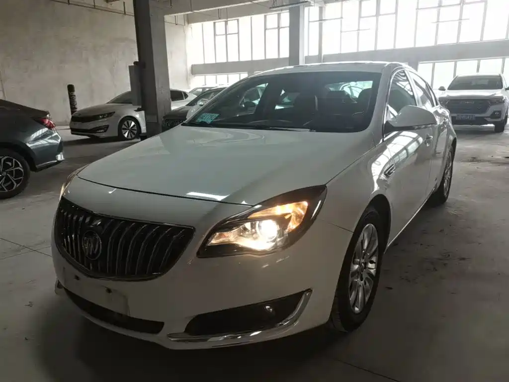 Buick Regal 2016