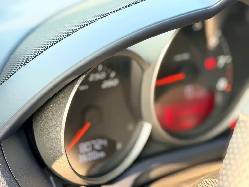 Porsche Cayman — миниатюра 10