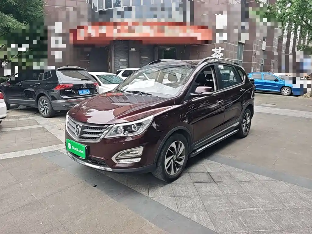 Baojun 560 2015 1.8L MT Luxury