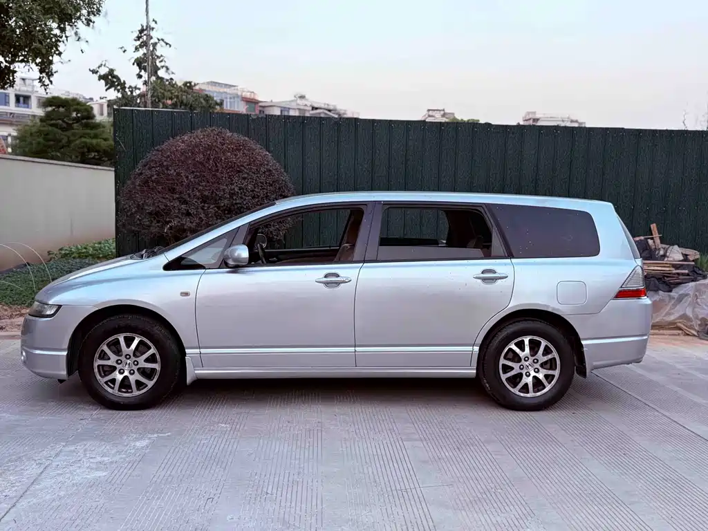 Honda Odyssey — миниатюра 9