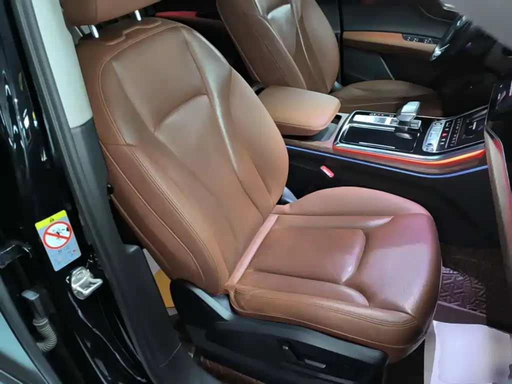 Audi Q7 — миниатюра 25