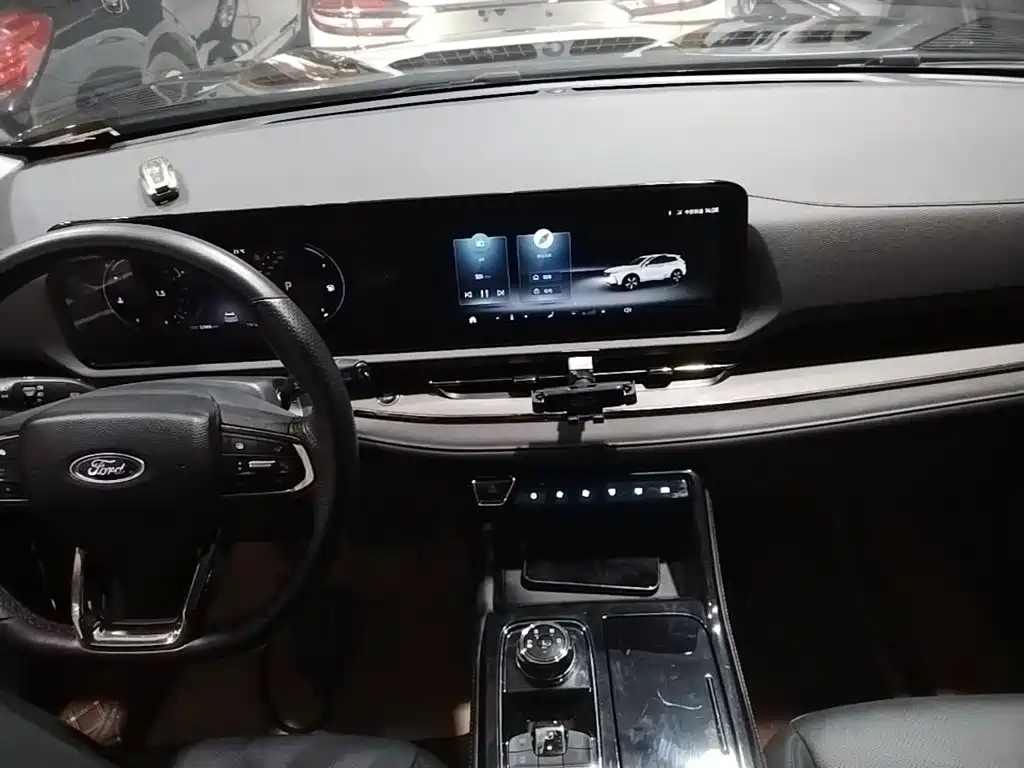 Ford Equator Sport — миниатюра 10