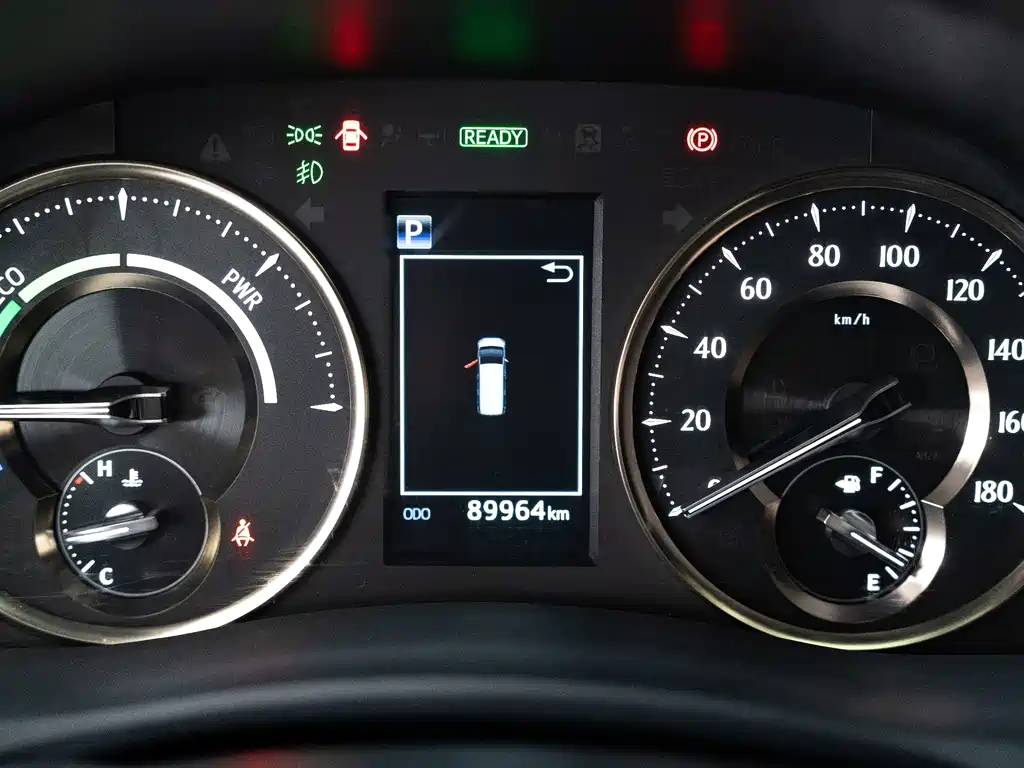 Lexus LM — миниатюра 5