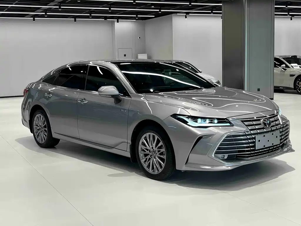 Toyota Avalon — миниатюра 2