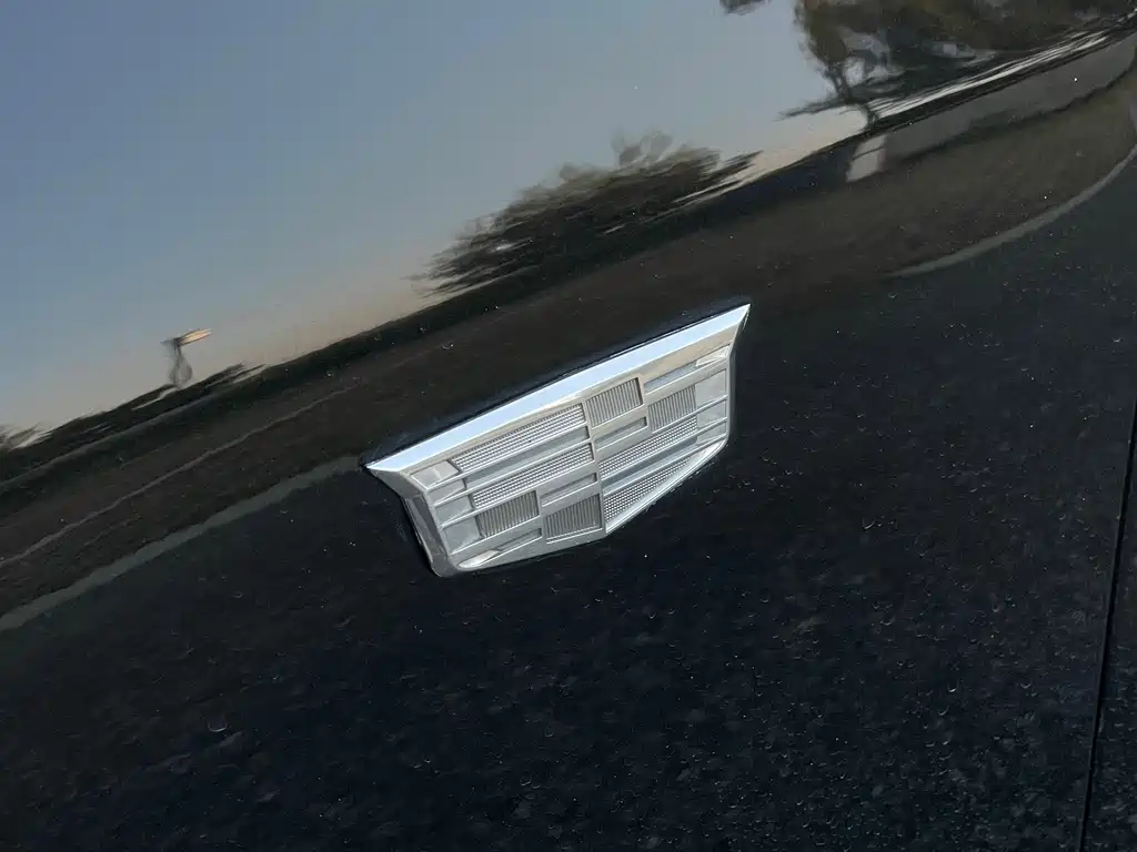 Cadillac CT6 — миниатюра 13