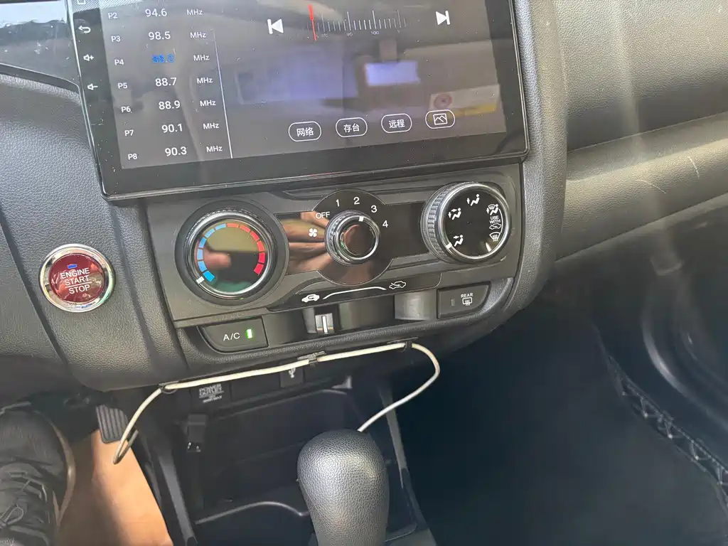 Honda Fit — миниатюра 16