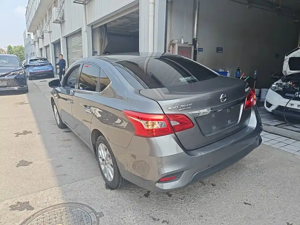 Nissan Sylphy — миниатюра 5
