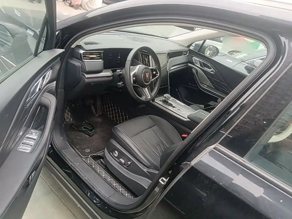 Hongqi Hongqi HS7 PHEV — миниатюра 16