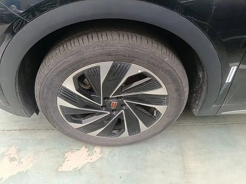 Hongqi Hongqi HS7 PHEV — миниатюра 23