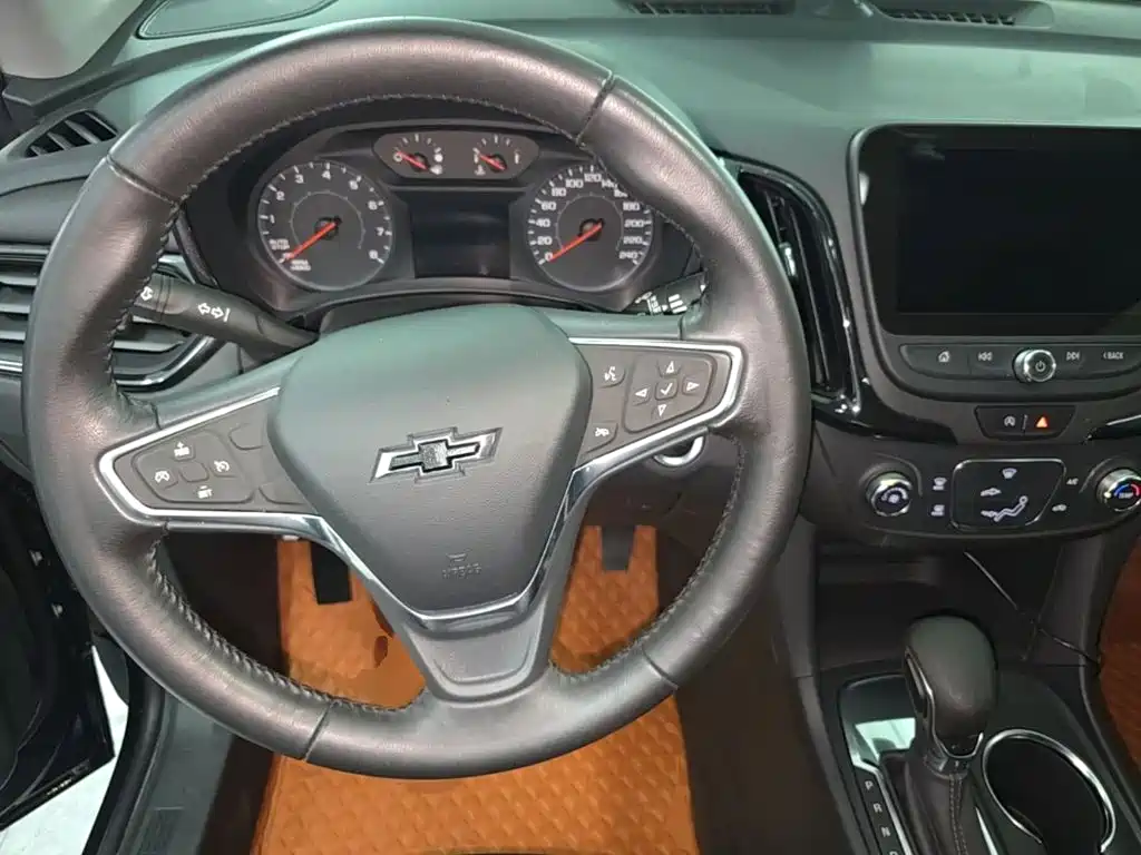 Chevrolet Equinox — миниатюра 11
