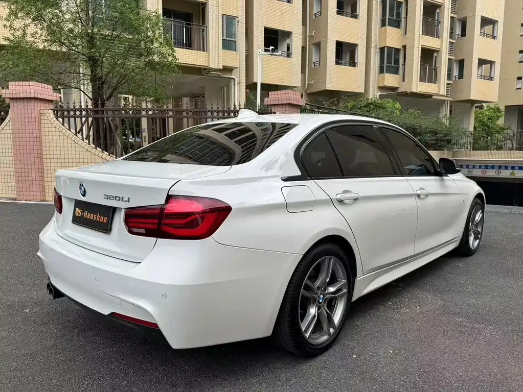 BMW 3 Series — миниатюра 8