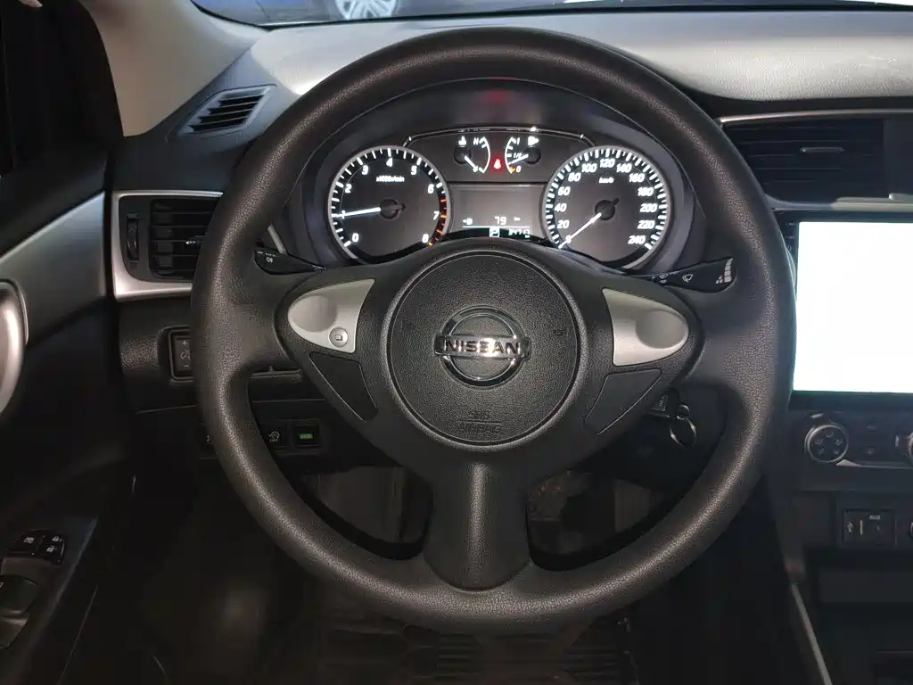 Nissan Sylphy — миниатюра 11