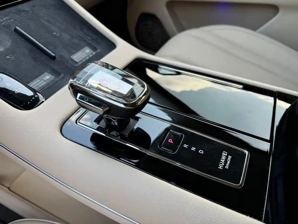AITO AITO M7 — миниатюра 12