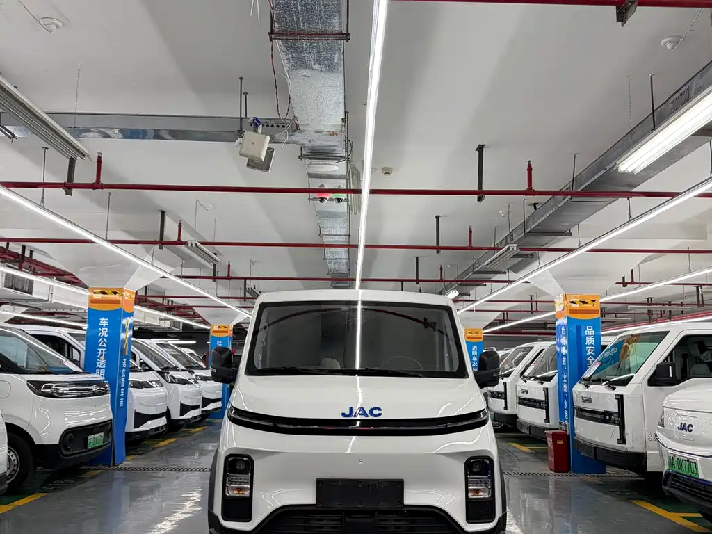 JIANGQI GROUP VAN BAOLU